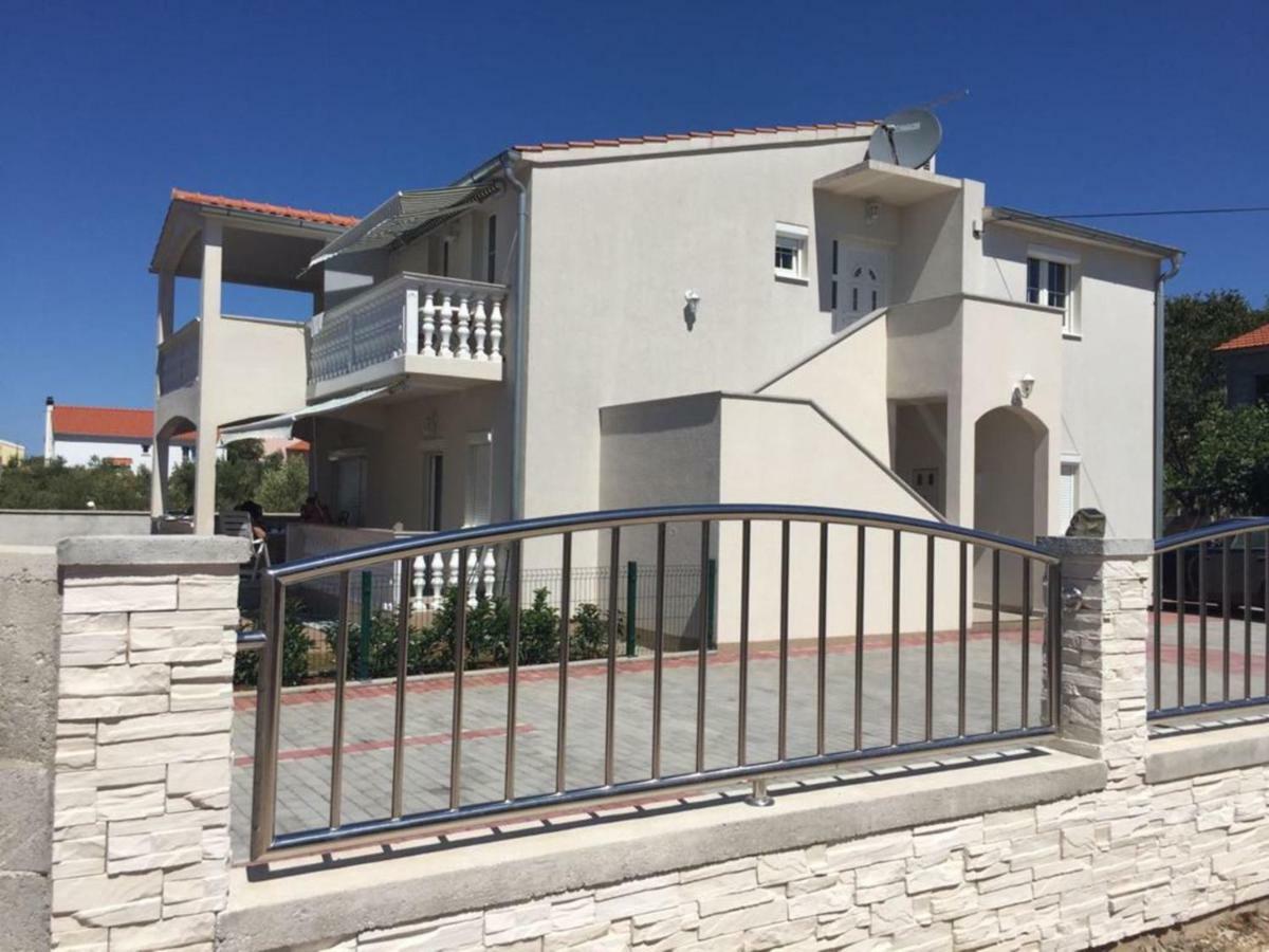 Apartmani Majstorovic Vodice Eksteriør bilde