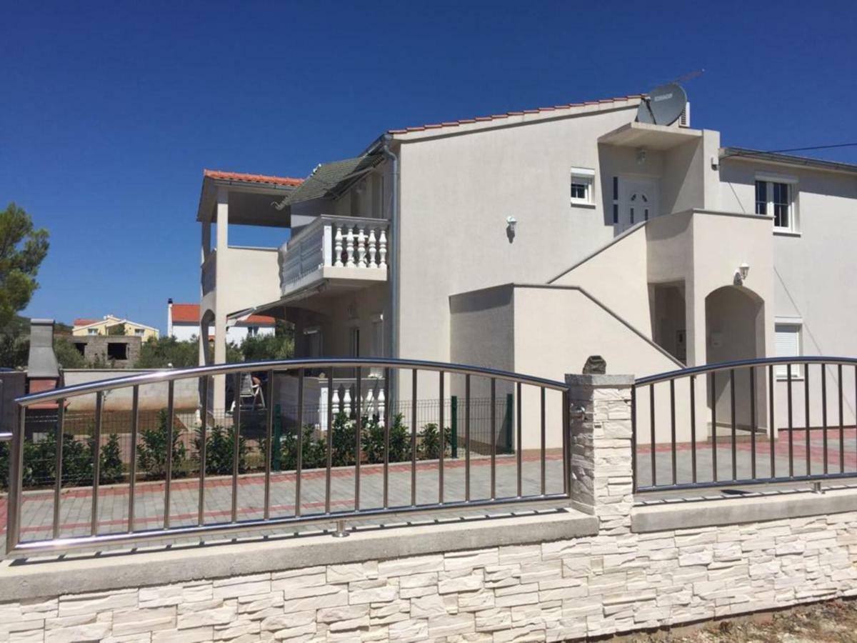 Apartmani Majstorovic Vodice Eksteriør bilde