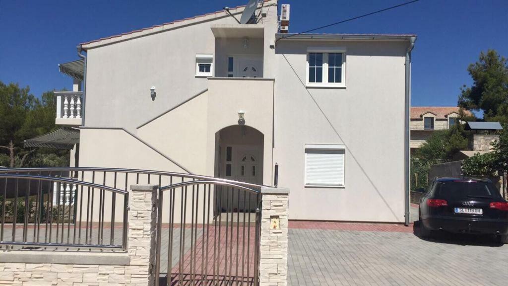 Apartmani Majstorovic Vodice Eksteriør bilde