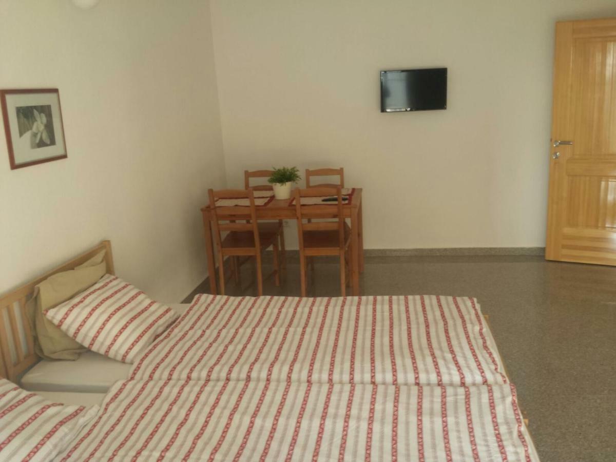Apartmani Majstorovic Vodice Eksteriør bilde