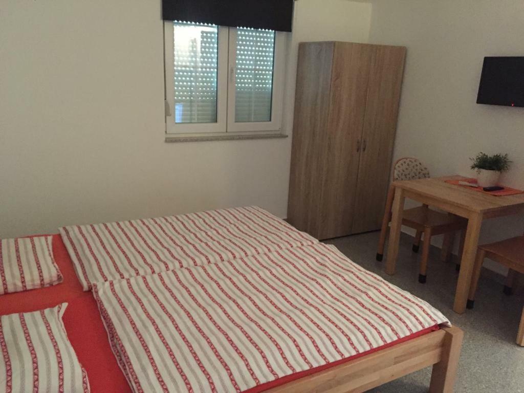 Apartmani Majstorovic Vodice Eksteriør bilde